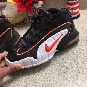 Nike air max’s penny